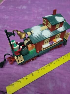 New Bright Holiday Express #384 Santa's Toy Shop Christmas Train Car 🚂🎄